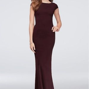 Cap-Sleeve Crepe Sheath Gown with Deep-V Bow Back